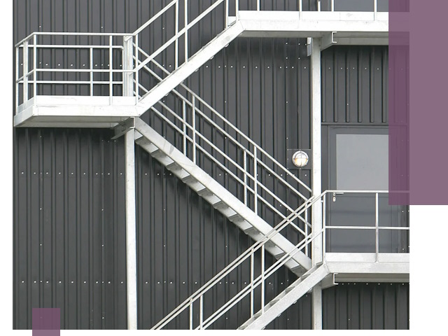 Изготовление и монтаж пожарных лестниц в Донецке быстро и надежно