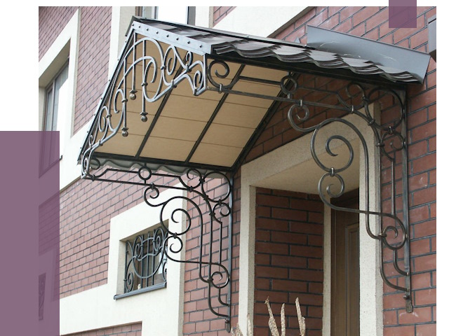 Двускатные козырьки в Донецке под ключ от 13685 руб.